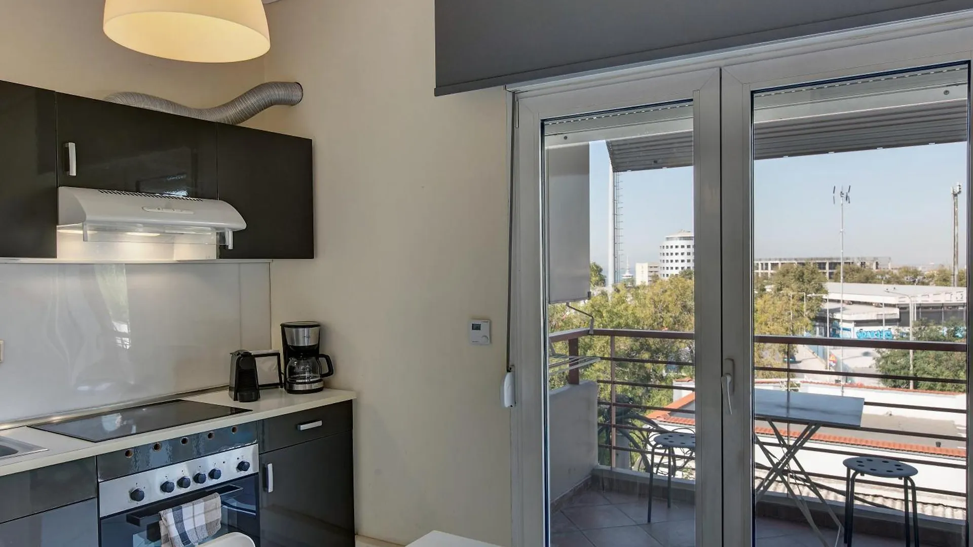 Great Apartment With Private Parking location