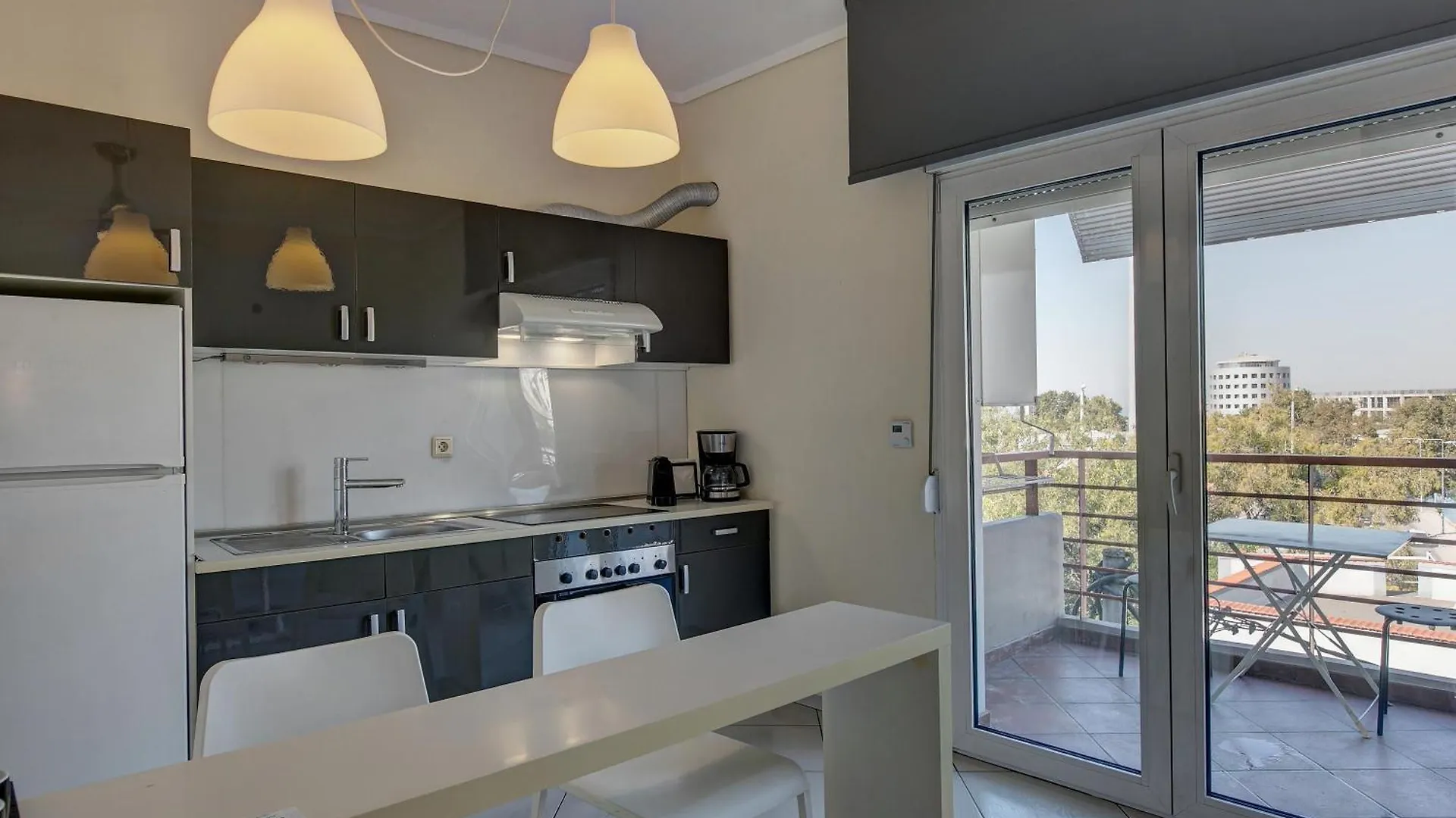 Great Apartment With Private Parking Thessaloniki
