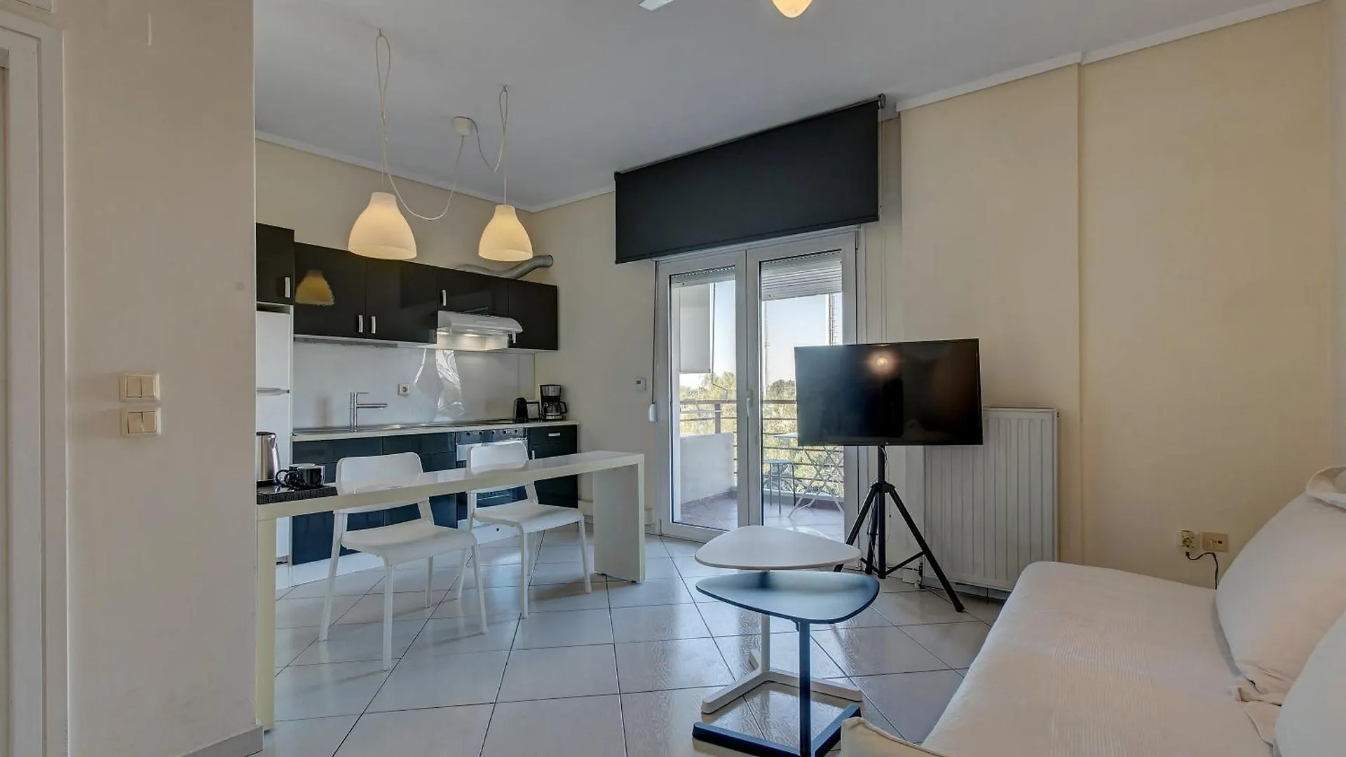 Great Apartment With Private Parking Thessaloniki