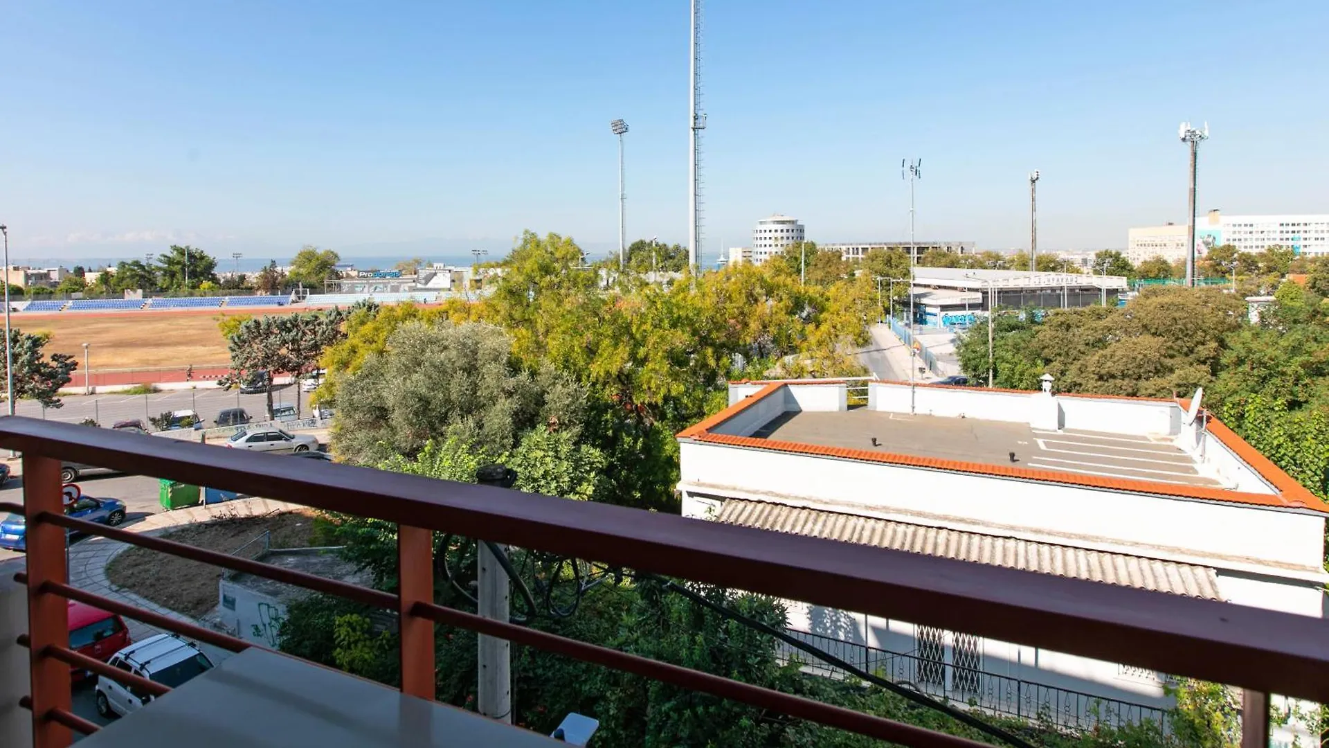 Great Apartment With Private Parking Thessaloniki Greece